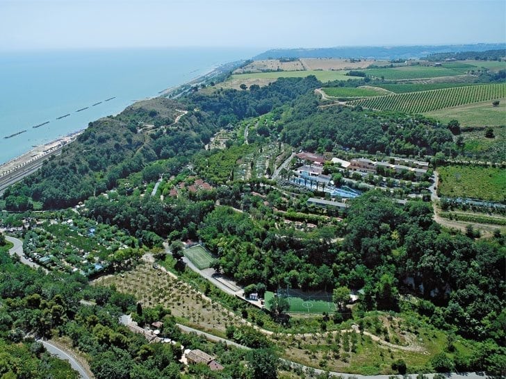 Camping village mirage