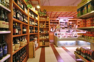 Montescudaio Village